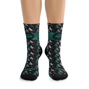 Crank Style's&nbsp;Unisex Geo-Triangle Teal &amp; Grey&nbsp;3/4 MTB Socks, designed for style and performance!