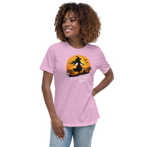 Crank Style's 🎃 "If You've Got It, Haunt It!" Halloween Shirt 🧙 Women's Relaxed Tee  Enchant the Halloween season with our "If You've Got It, Haunt It!" women's t-shirt! Crafted from soft combed and ring-spun cotton, this tee offers a relaxed fit and pre-shrunk fabric for lasting comfort. Embrace the spirit of the season and stand out with this bewitching design. Perfect for parties or casual wear, get yours now and join the Halloween fun! 🛍️